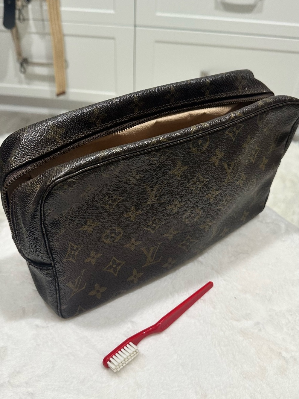 Louis Vuitton Monogram Toiletry Pouch in Dark Brown- Vintage